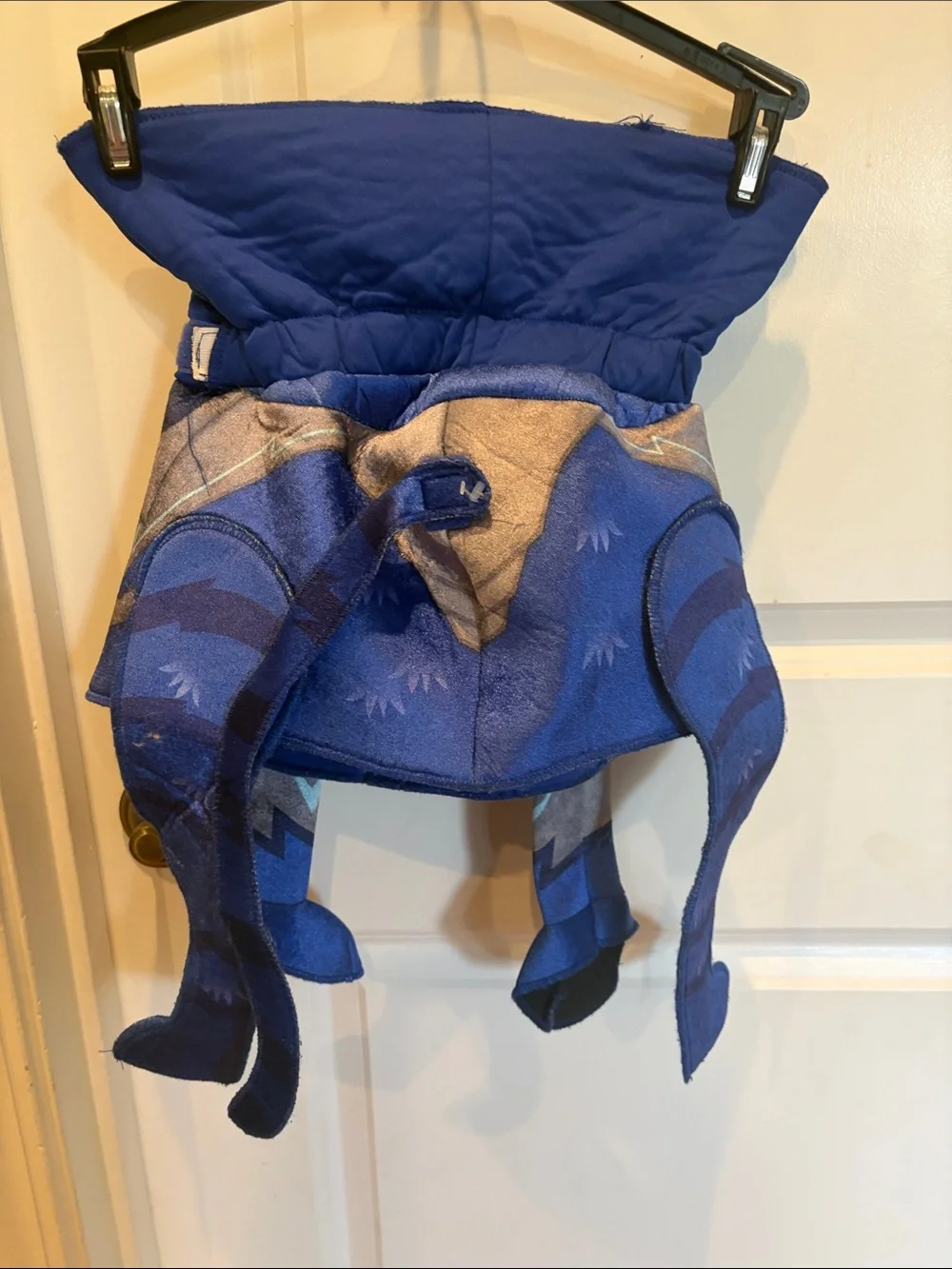 PJ Masks Cat Stripe King Ride-On Costume - Picture 2 of 2